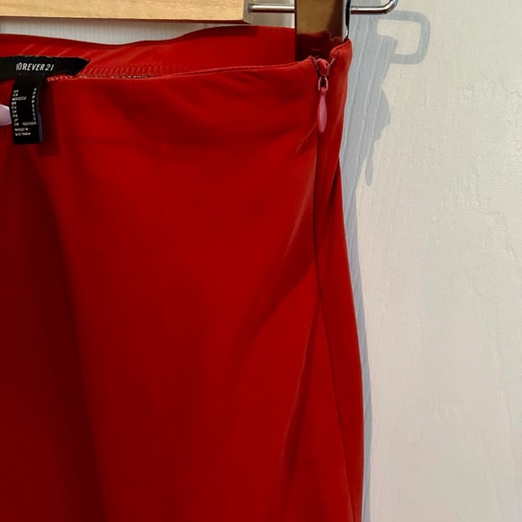 Forever 21 Silky Skirt - Picture 4 of 4